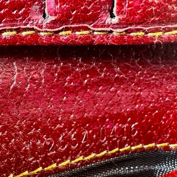 Gucci Wallet GG Supreme Bifold with Oxblood Leather & Logo Bar Plaque Authentic - Picture 11 of 16